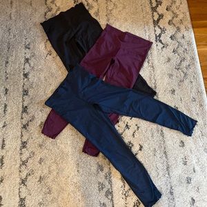 3 Joylab cropped scalloped leggings size medium